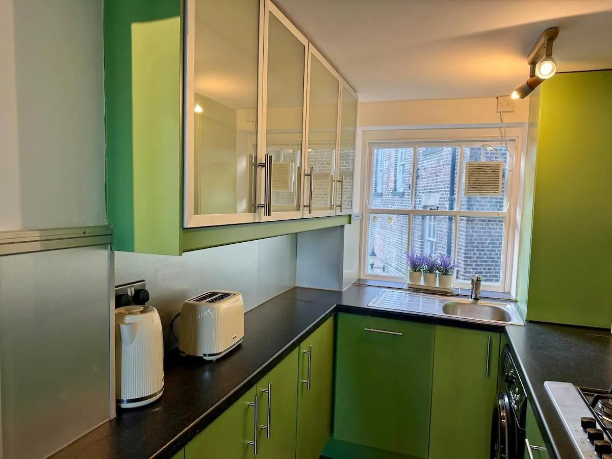 Beautiful Grade 2 Home In Centre Of Newcastle-St James Park Free City Parking Newcastle upon Tyne